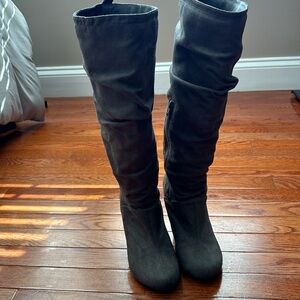 Adorable Grey Wedge Heeled Boots.